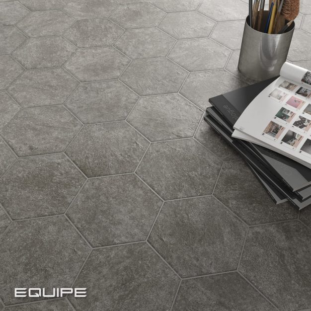 Gresie EQUIPE Hexatile Cement Black, 17.5x20
