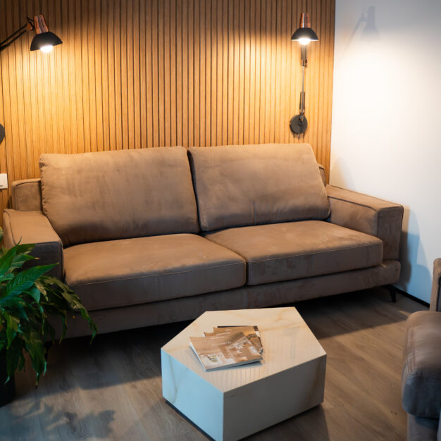 Canapea KENNEDY - LeComfort colecția Daytime